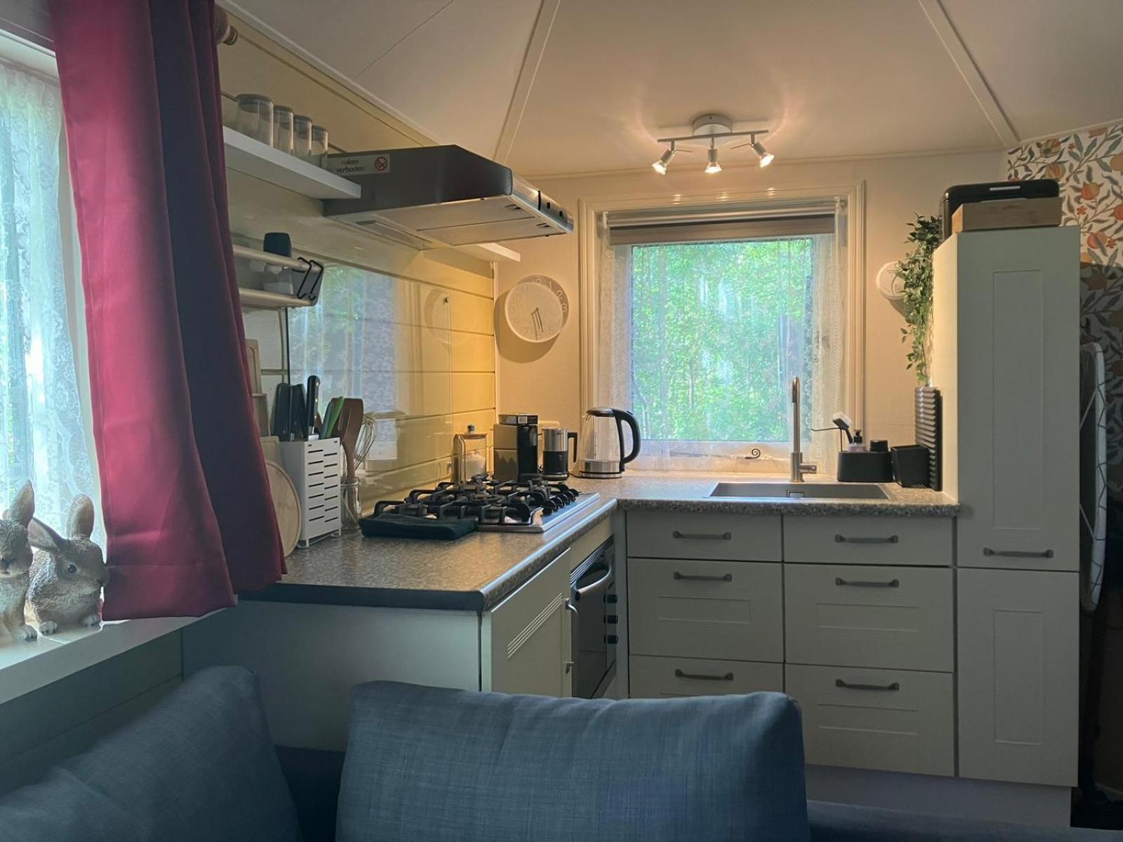 B En B Op Steendam, Tuinkamer Onder De Appelboom Buitenkant foto