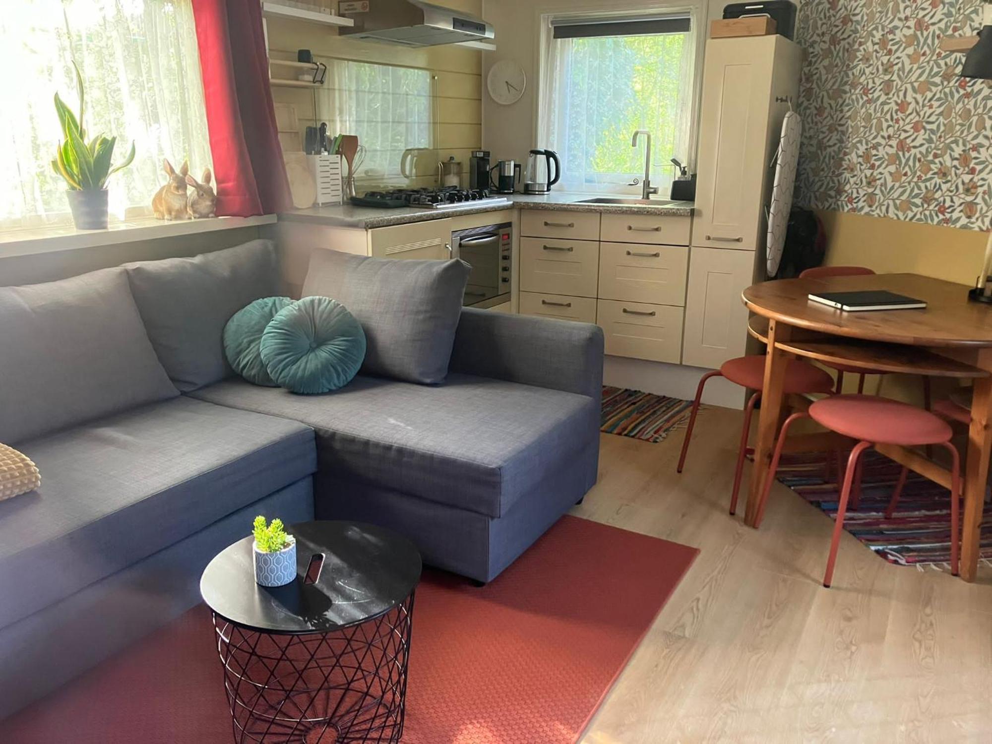 B En B Op Steendam, Tuinkamer Onder De Appelboom Buitenkant foto